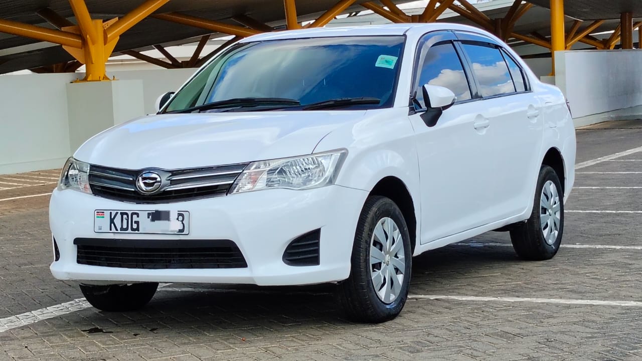 TOYOTA AXIO - 0