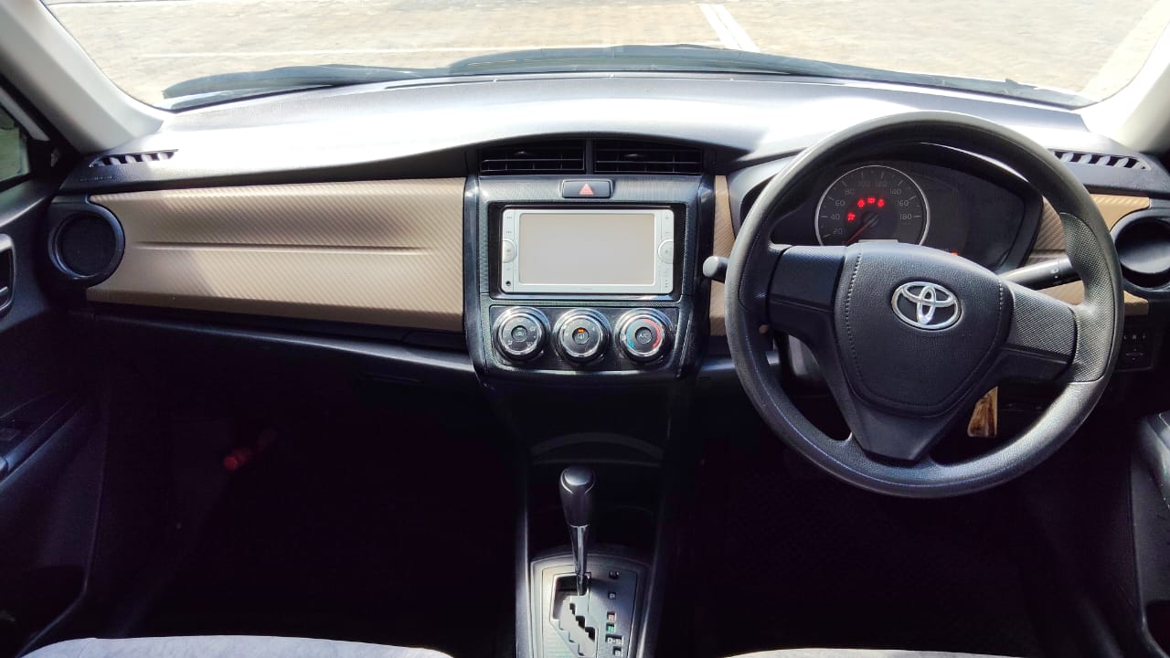 TOYOTA AXIO - 5