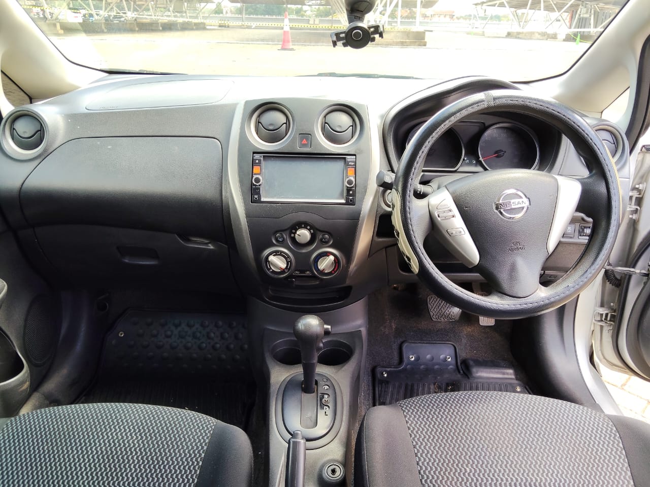 NISSAN NOTE - 9