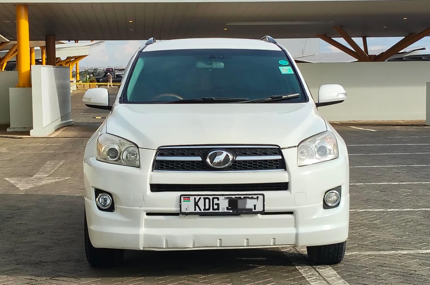 TOYOTA RAV4 - 0