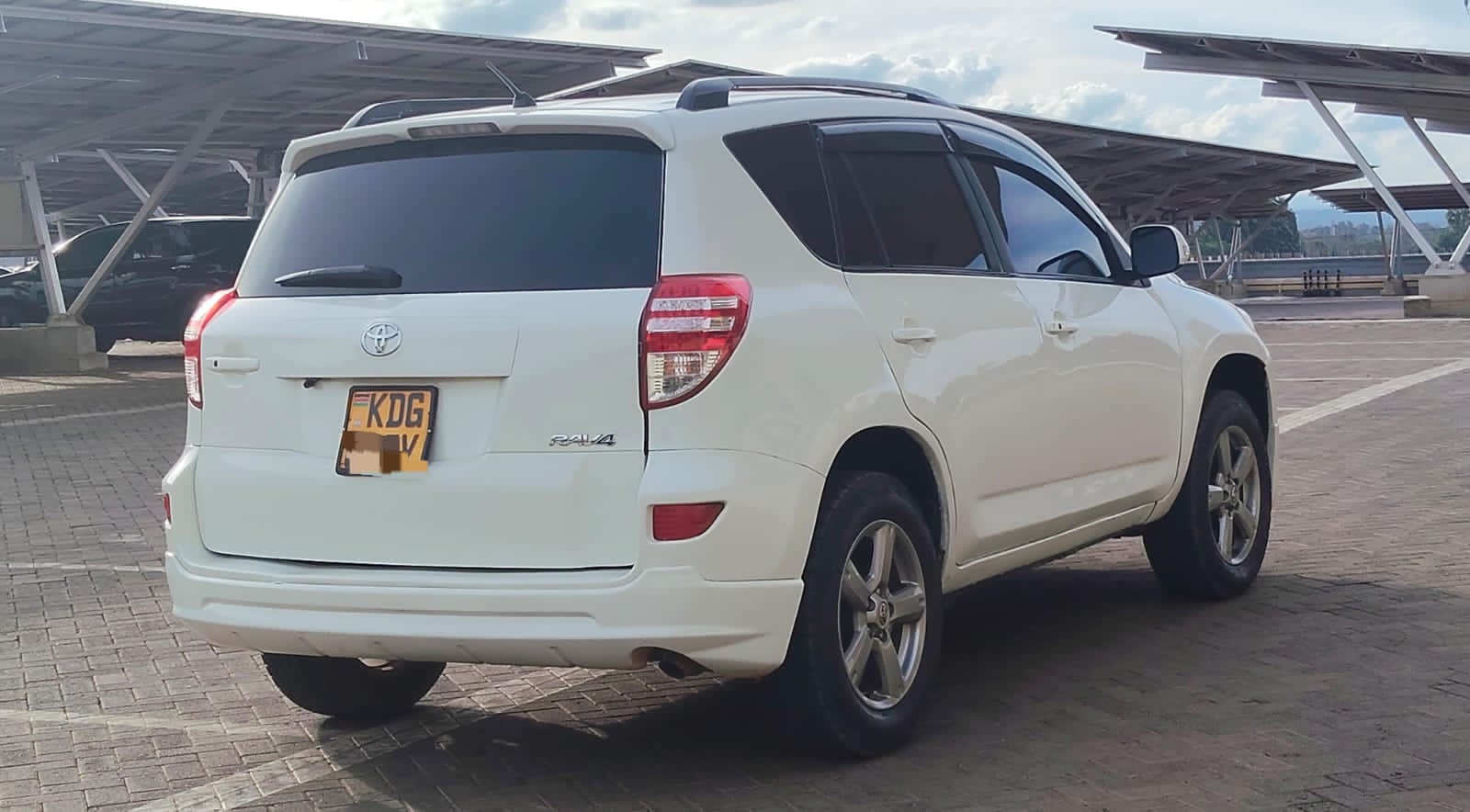 TOYOTA RAV4 - 2