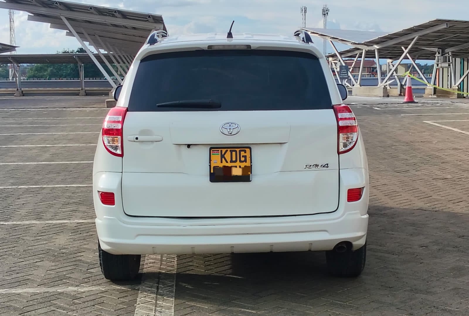 TOYOTA RAV4 - 3