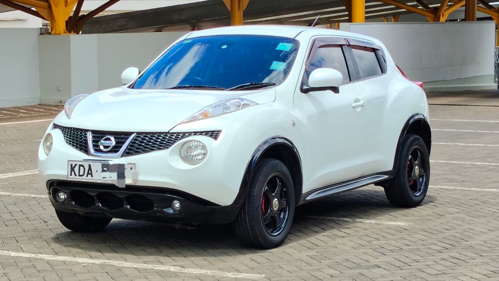 NISSAN JUKE - 0