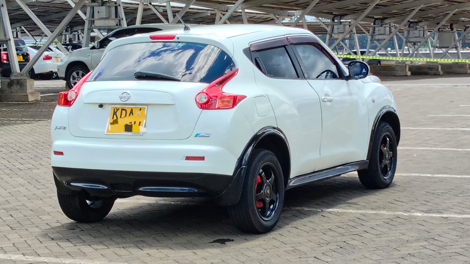 NISSAN JUKE - 4