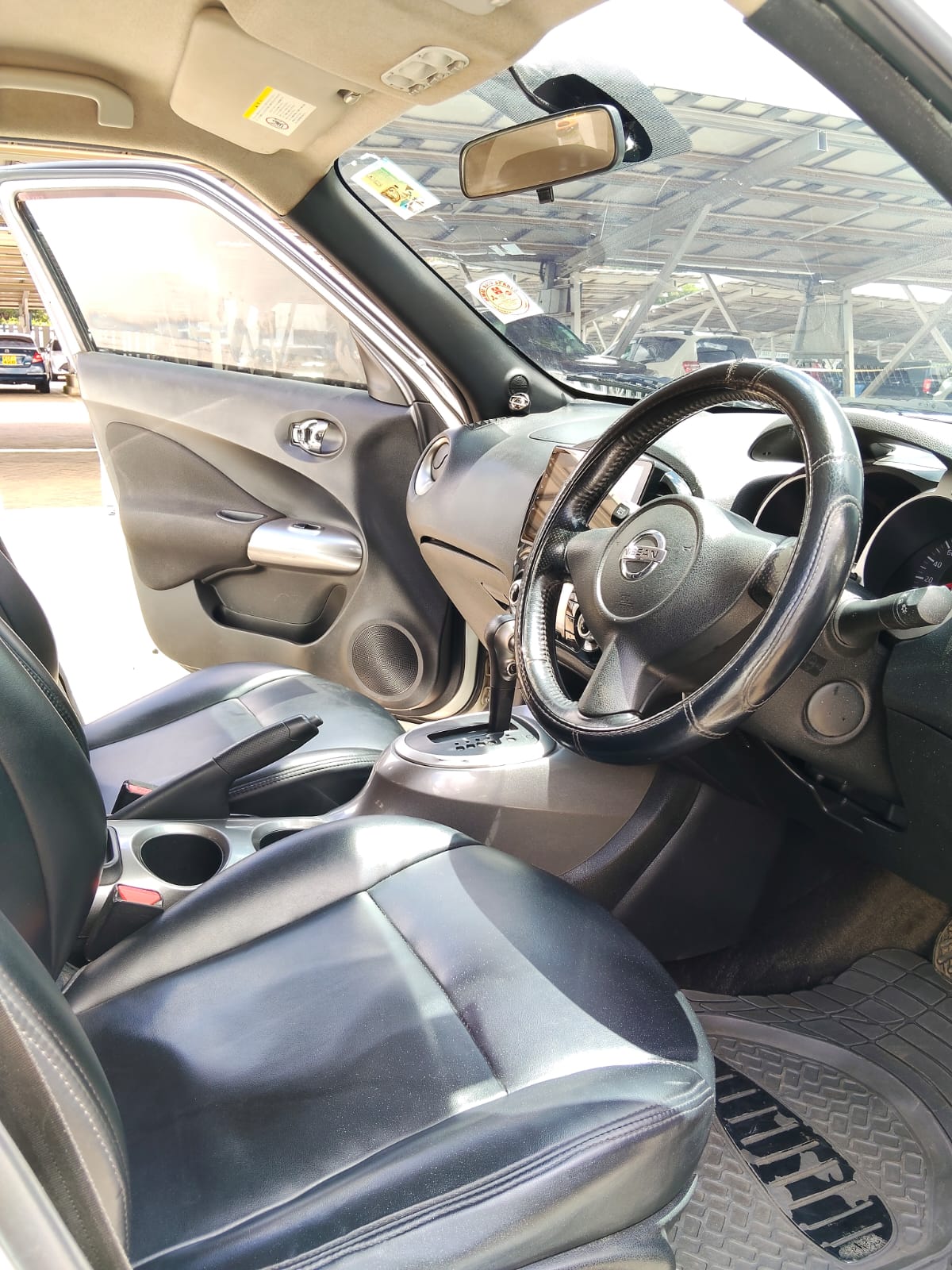 NISSAN JUKE - 9