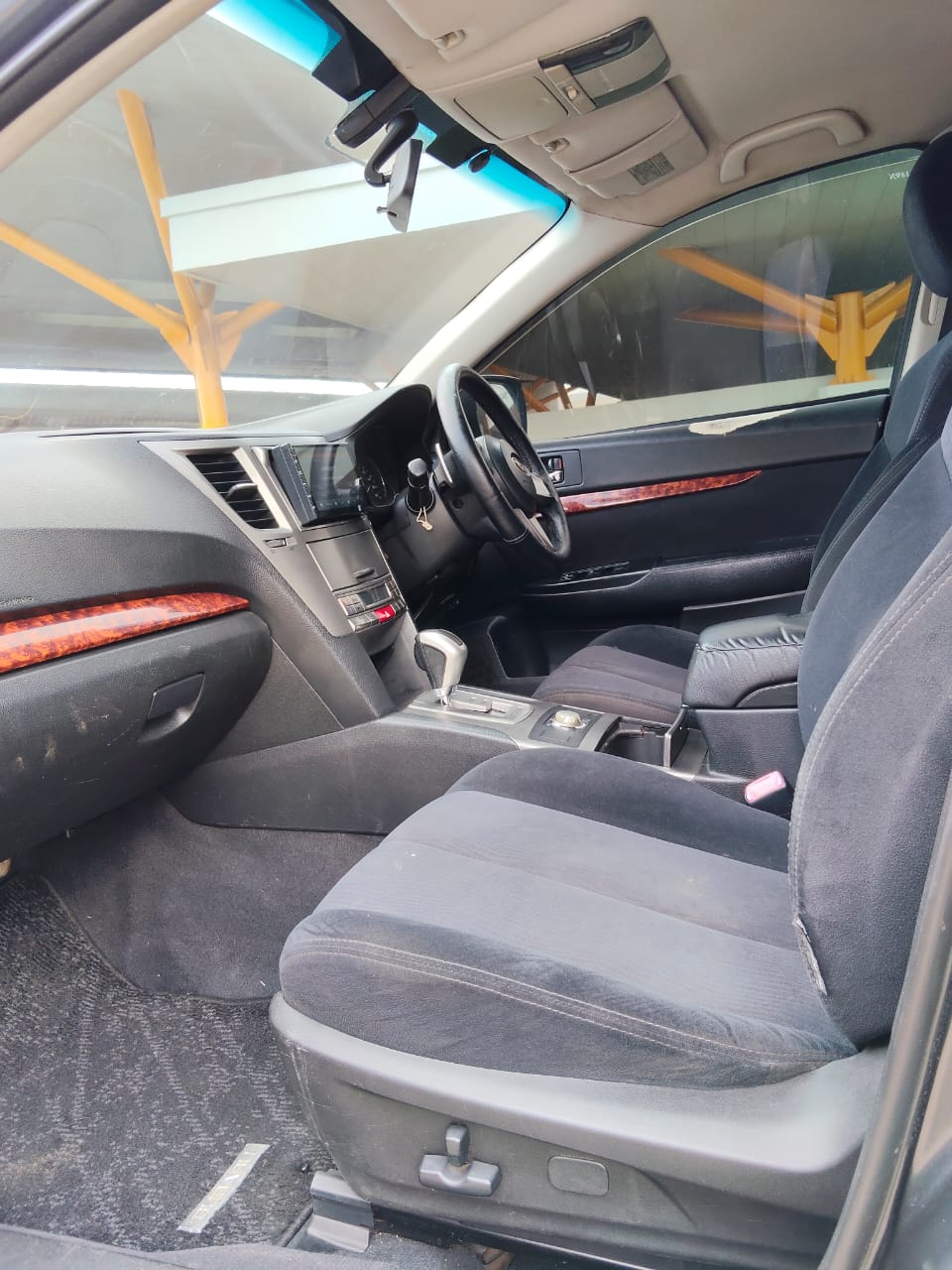 SUBARU OUTBACK - 9