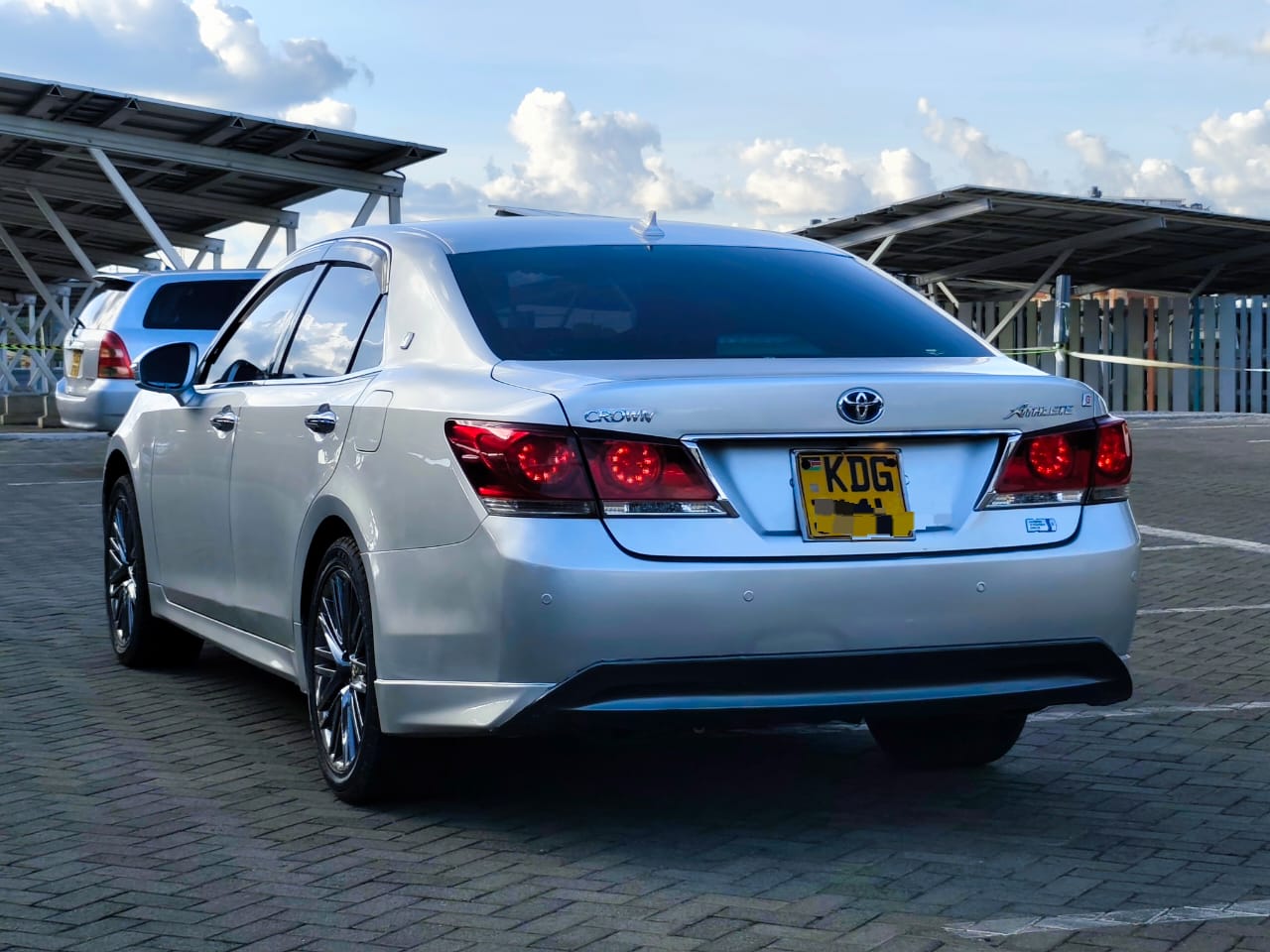 TOYOTA CROWN - 2