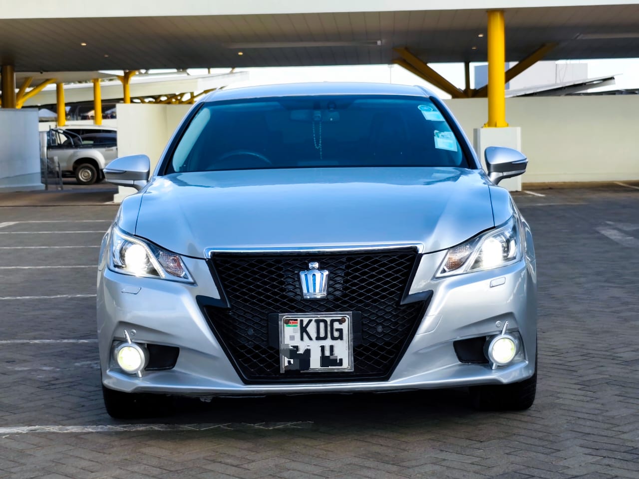 TOYOTA CROWN - 5