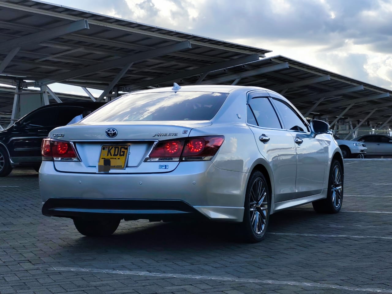 TOYOTA CROWN - 7