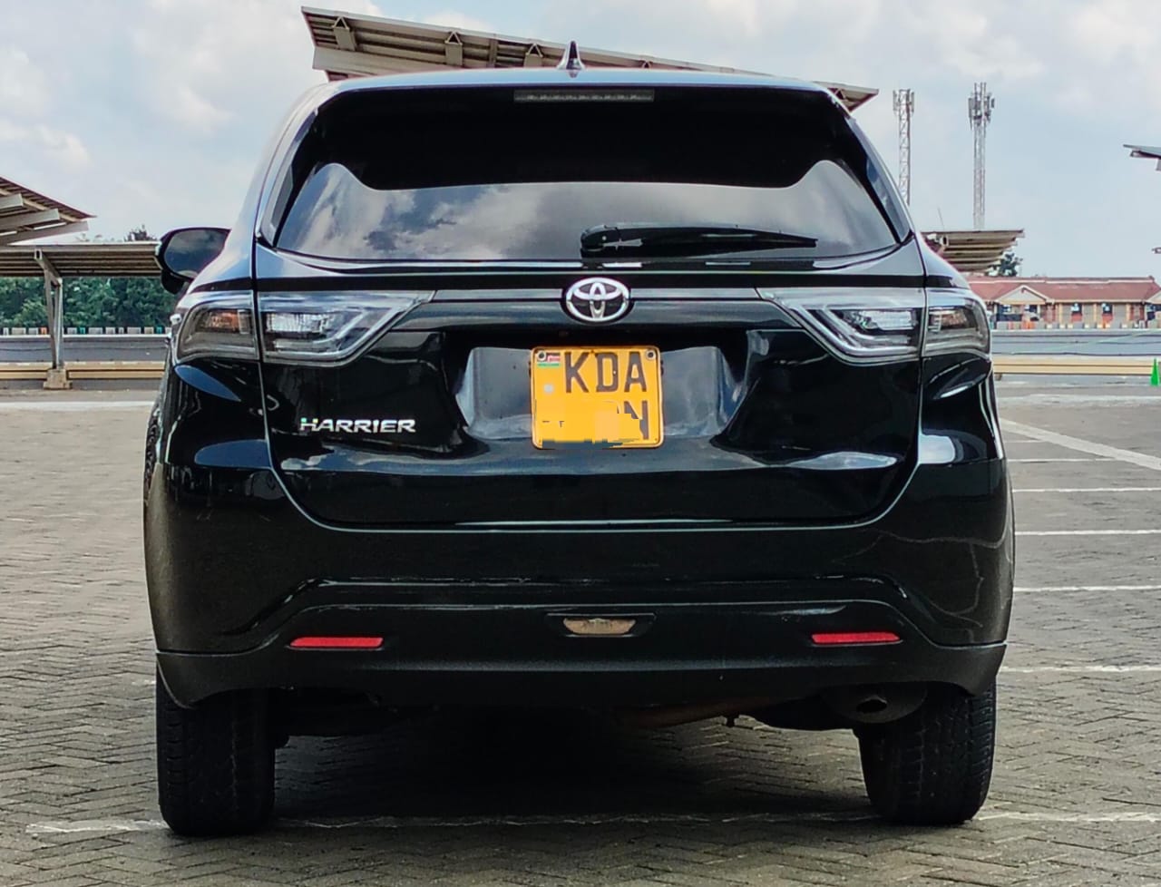 TOYOTA HARRIER - 2