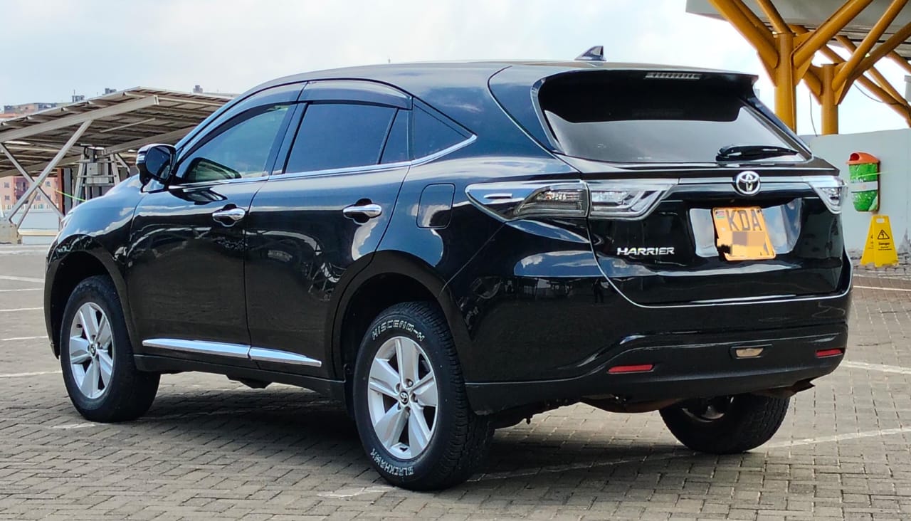 TOYOTA HARRIER - 4