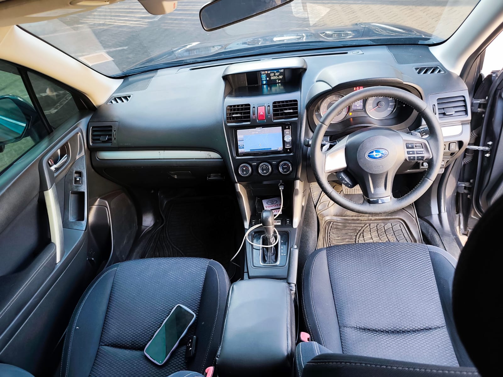 SUBARU FORESTER - 2
