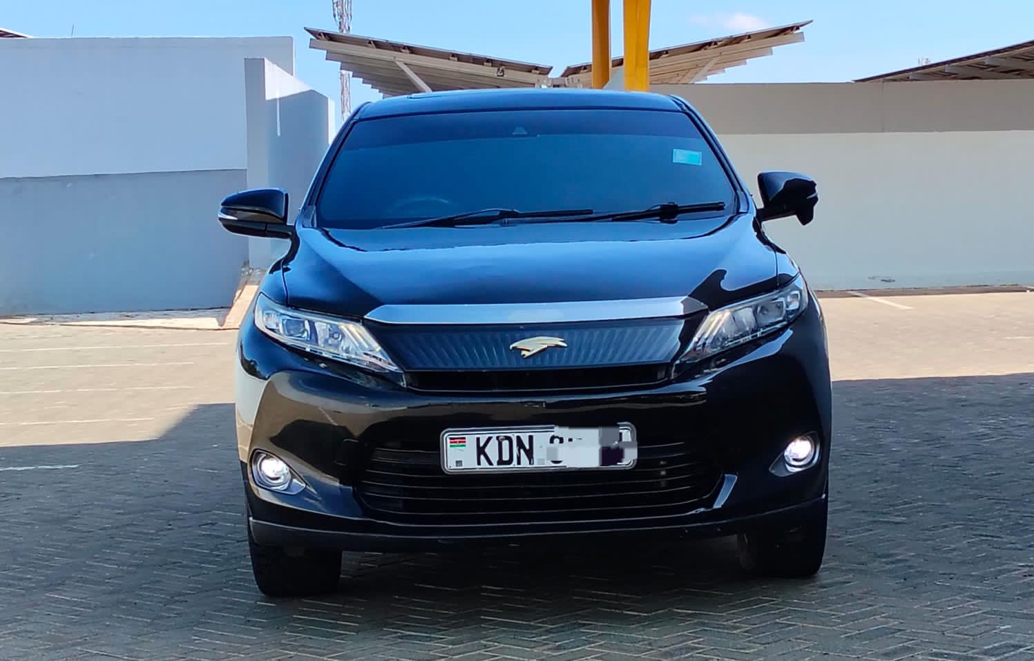 TOYOTA HARRIER - 0