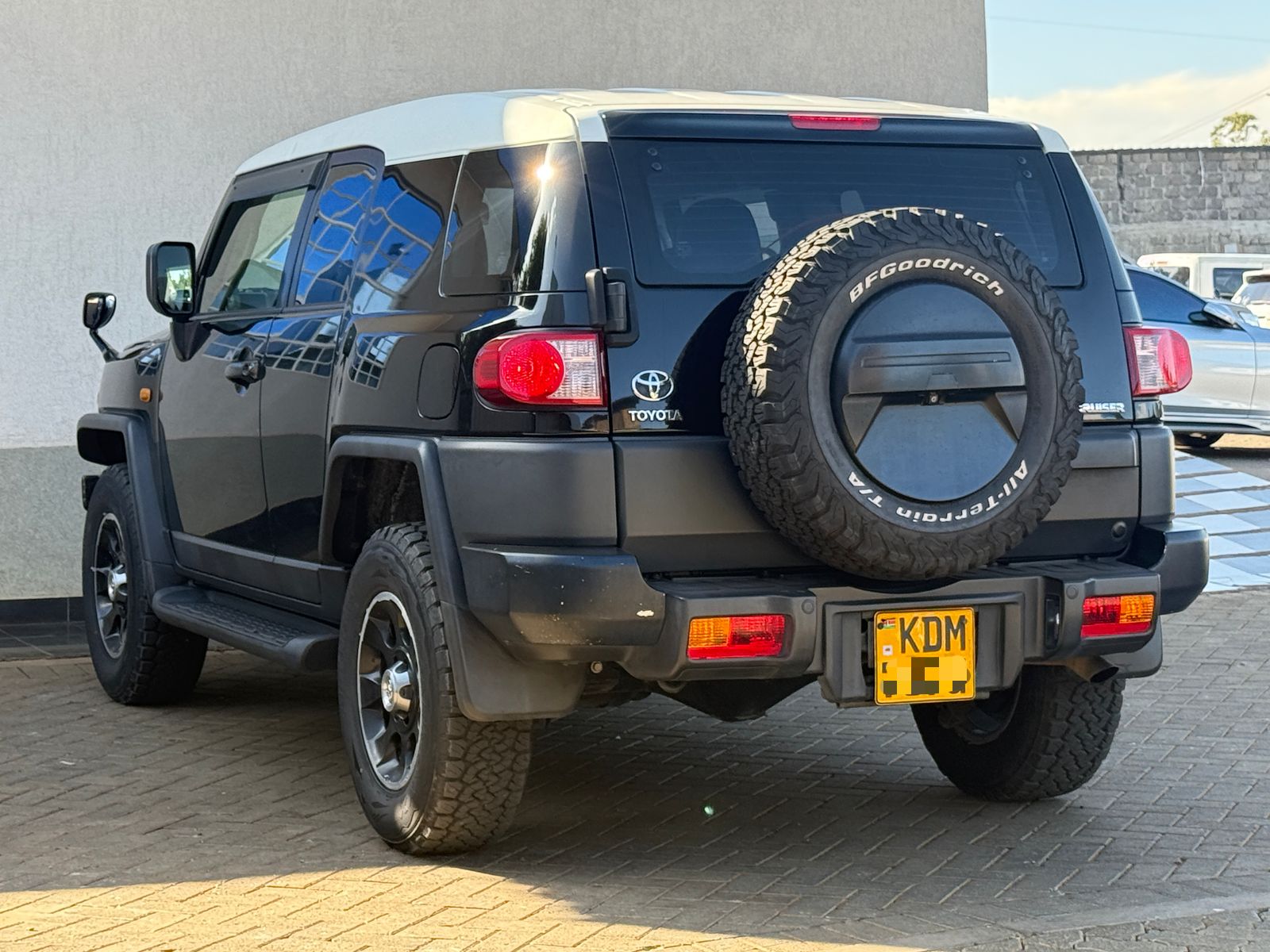 TOYOTA FJ CRUISER - 7