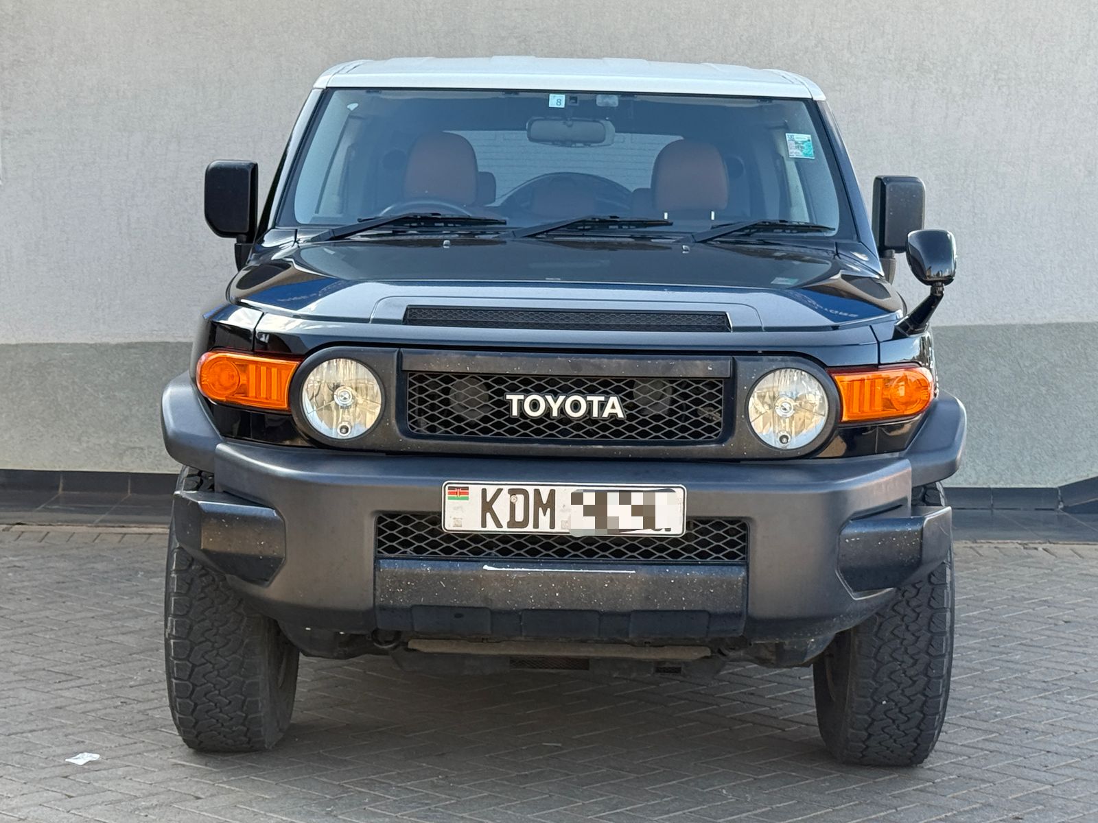 TOYOTA FJ CRUISER - 8
