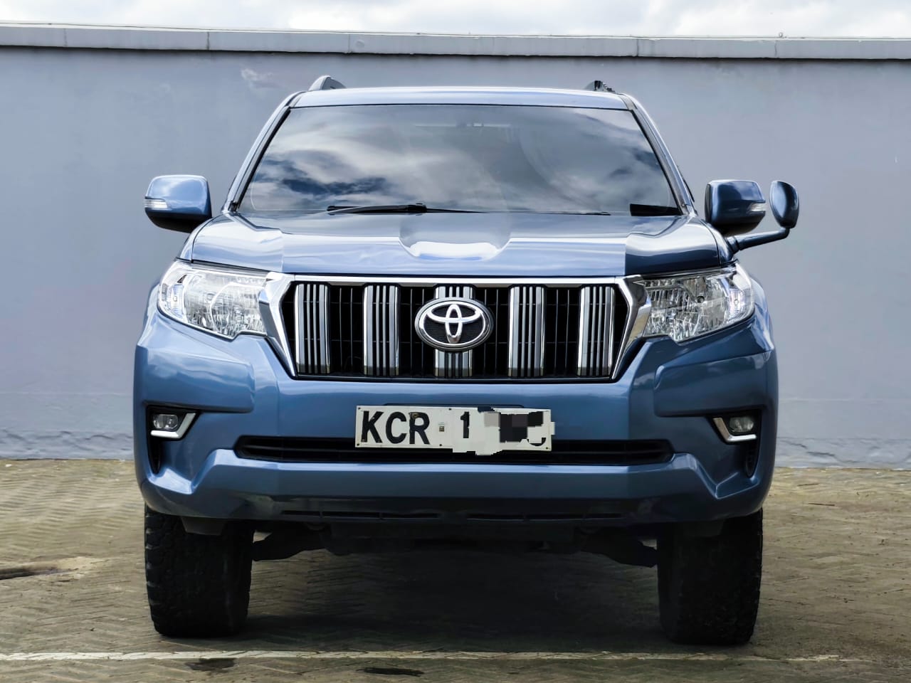 TOYOTA LANDCRUISER PRADO - 2