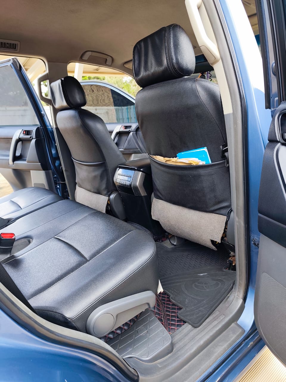 TOYOTA LANDCRUISER PRADO - 8