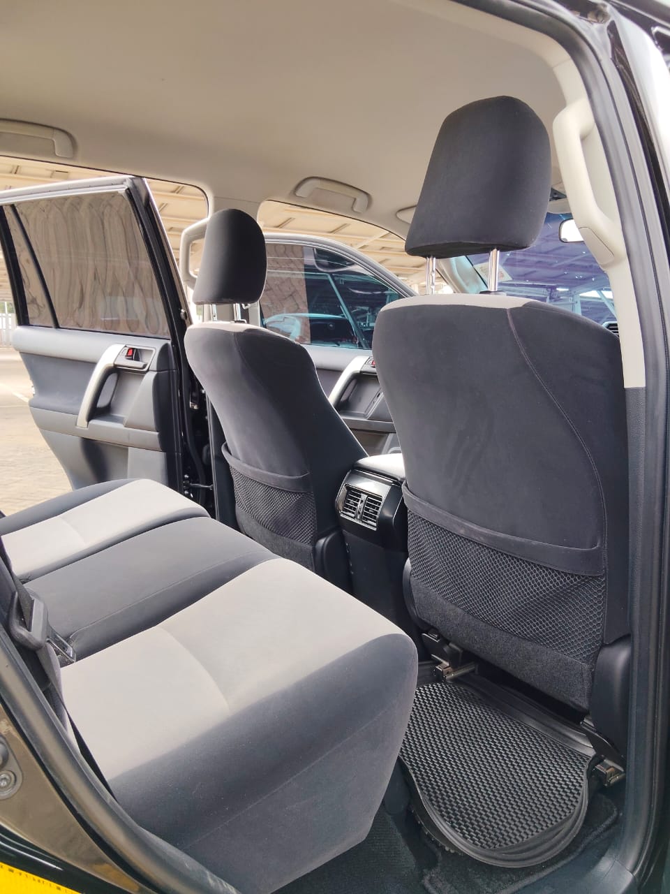 TOYOTA LANDCRUISER PRADO - 8