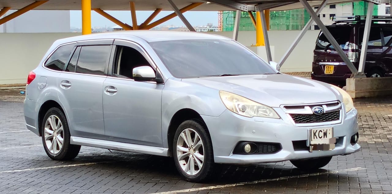 SUBARU LEGACY - 1