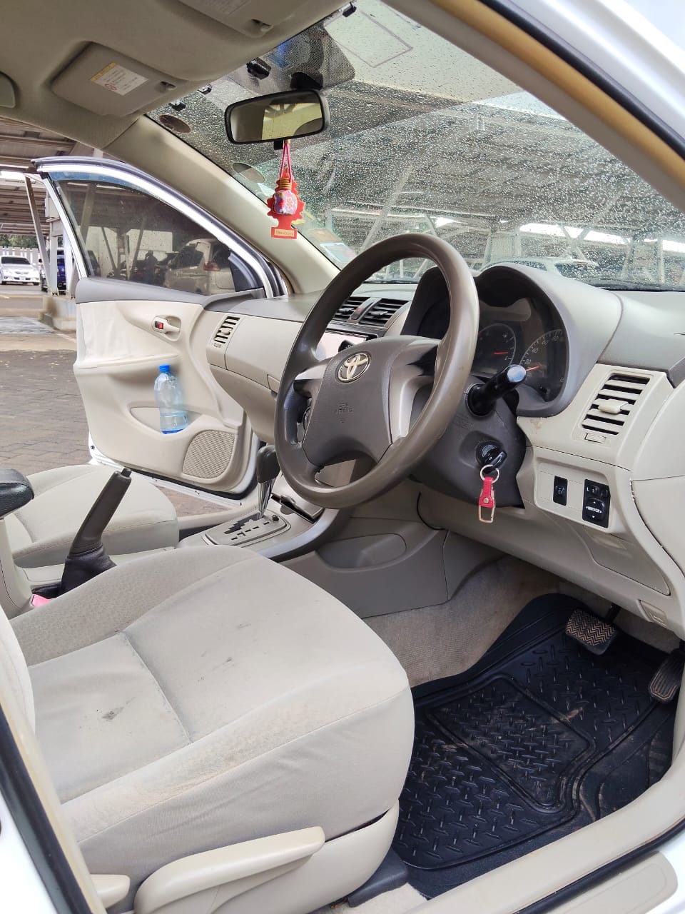 TOYOTA AXIO - 7