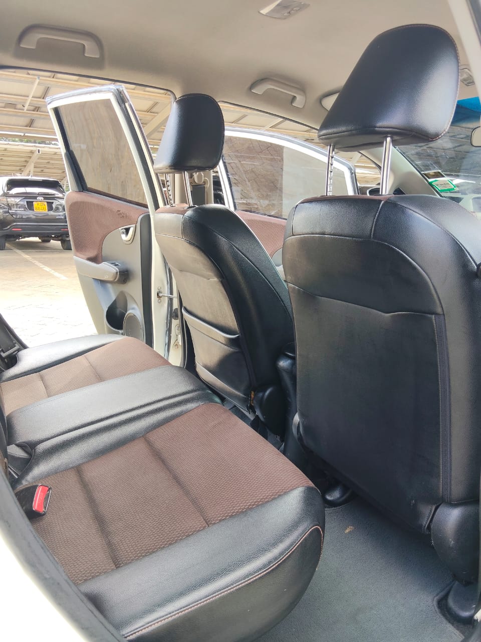 HONDA FIT SHUTTLE - 8