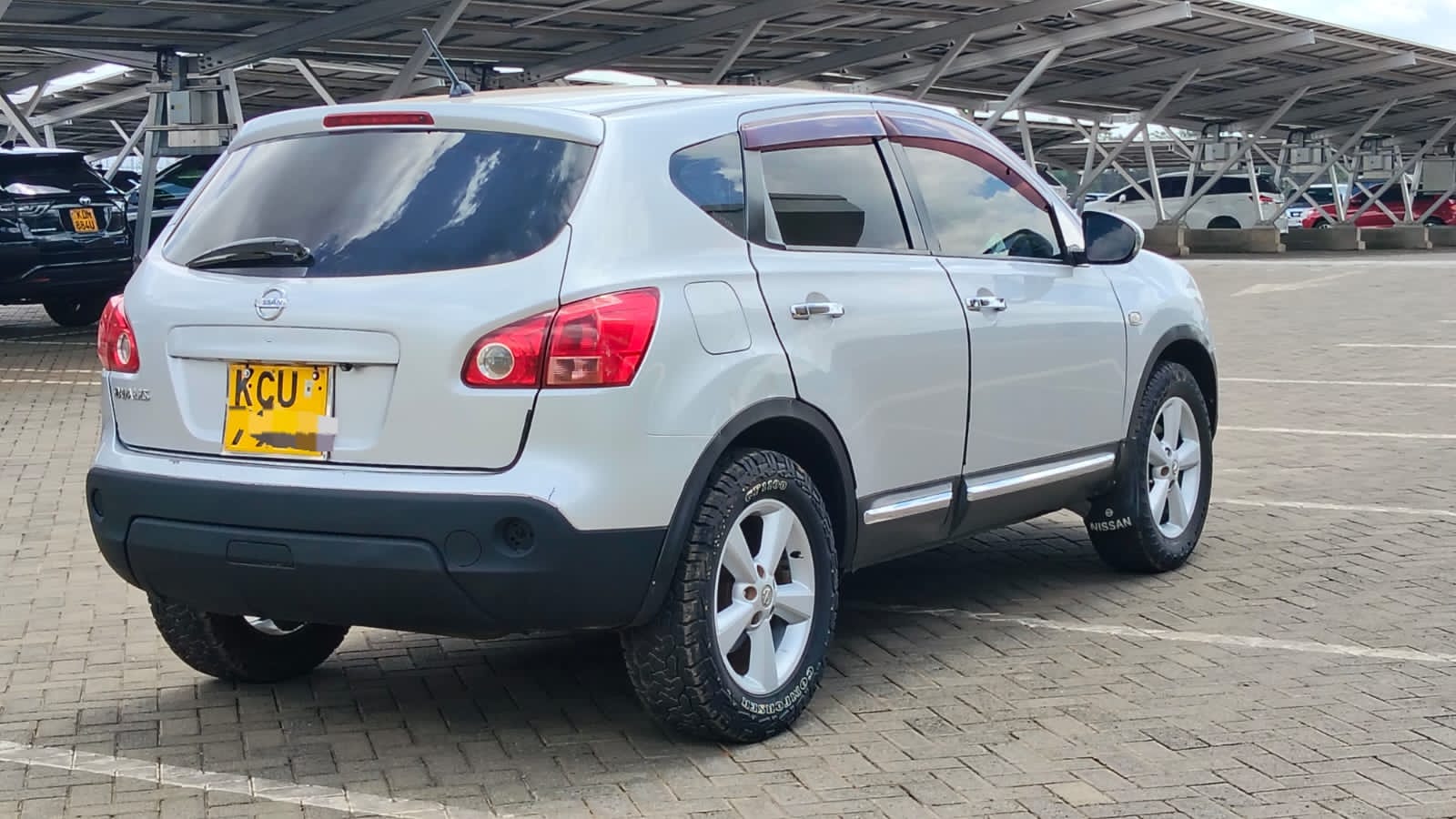 NISSAN DUALIS - 1