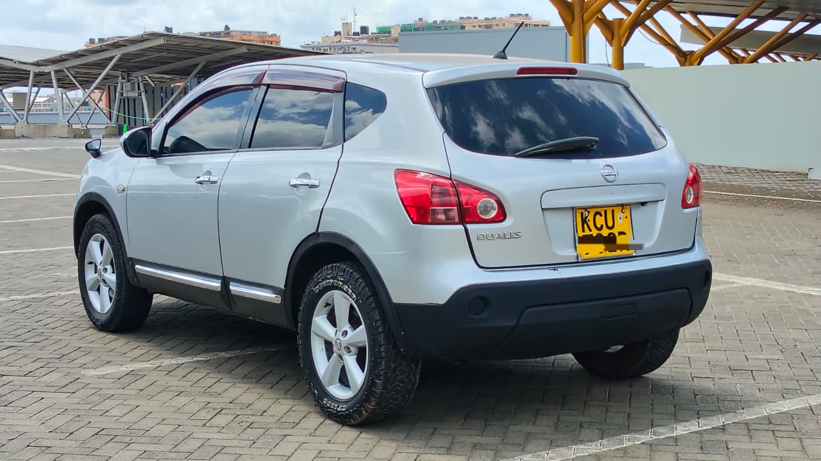 NISSAN DUALIS - 4