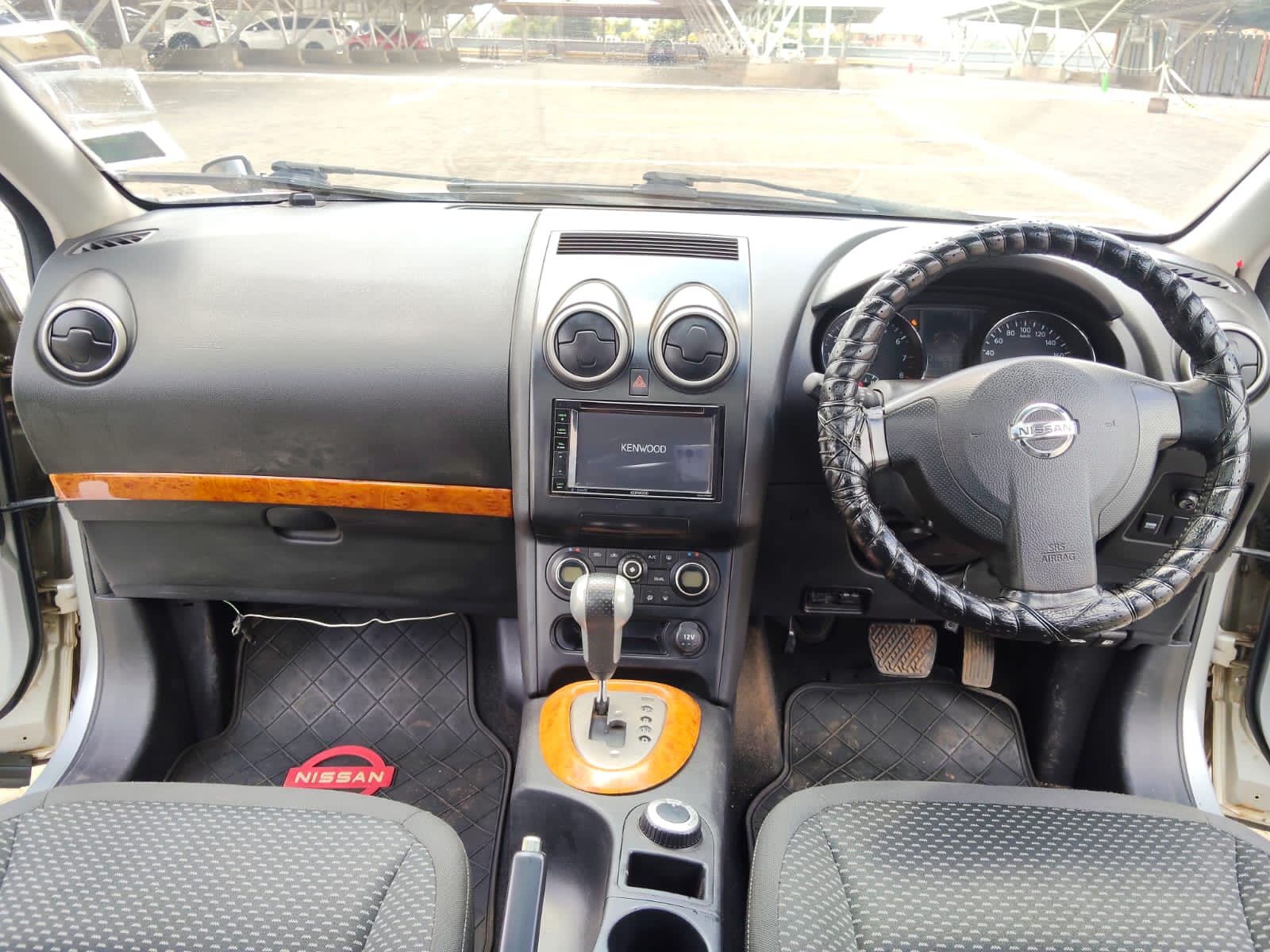 NISSAN DUALIS - 6