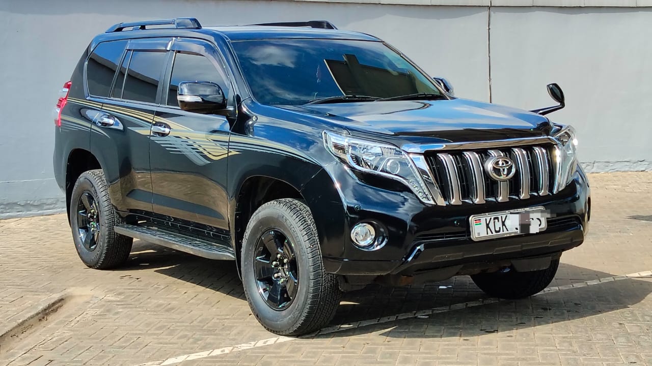 TOYOTA LANDCRUISER PRADO - 4