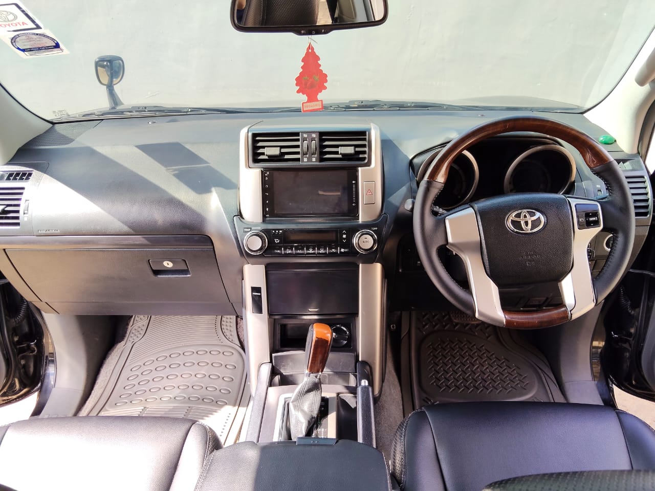 TOYOTA LANDCRUISER PRADO - 6