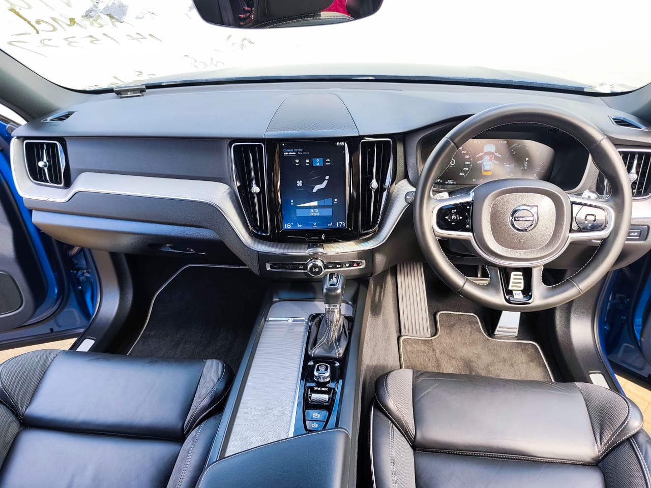 VOLVO XC60 - 2
