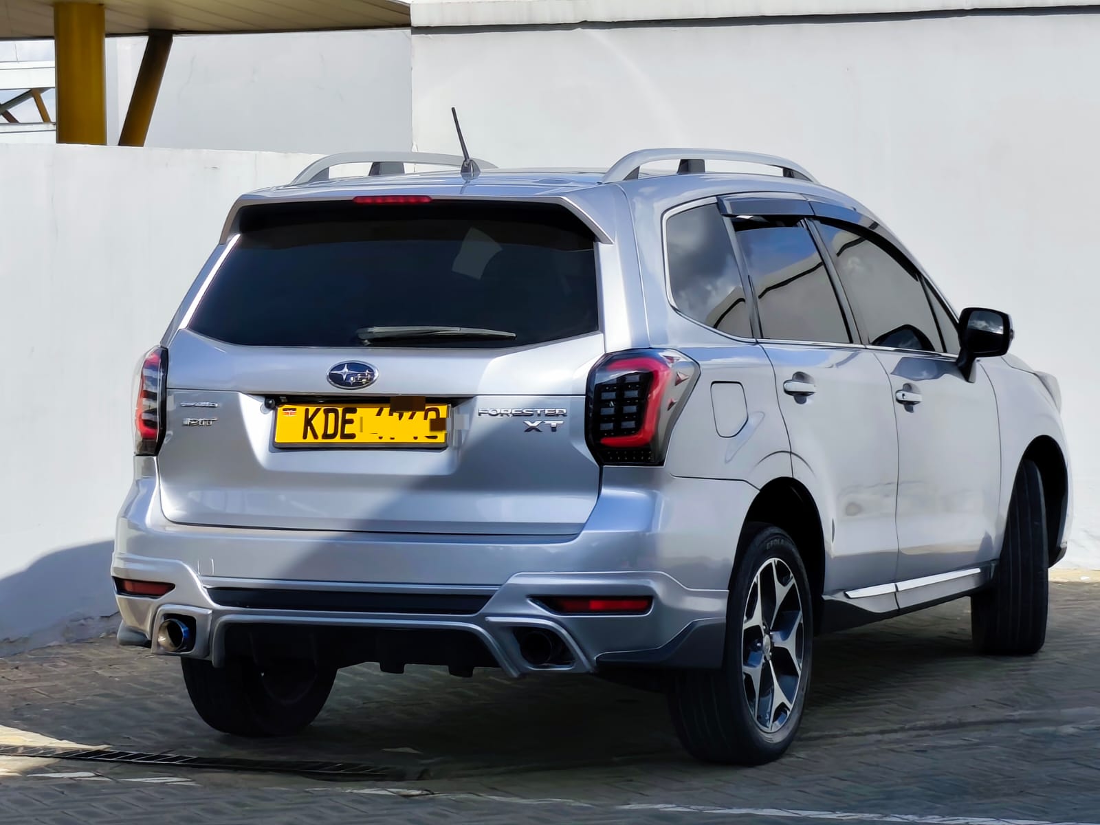 SUBARU FORESTER XT - 5