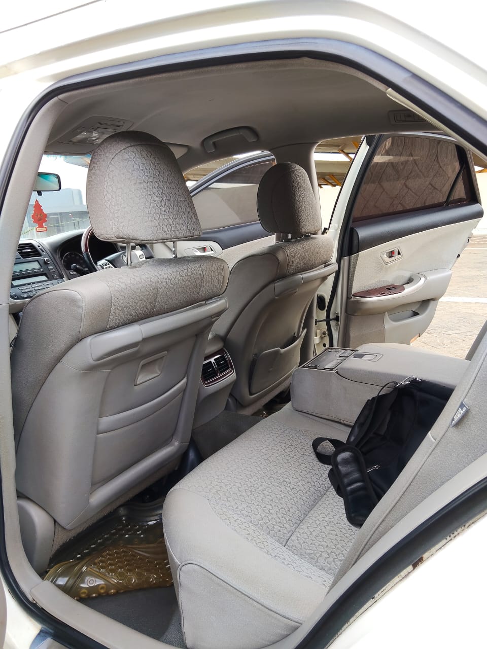 Toyota Crown - 10
