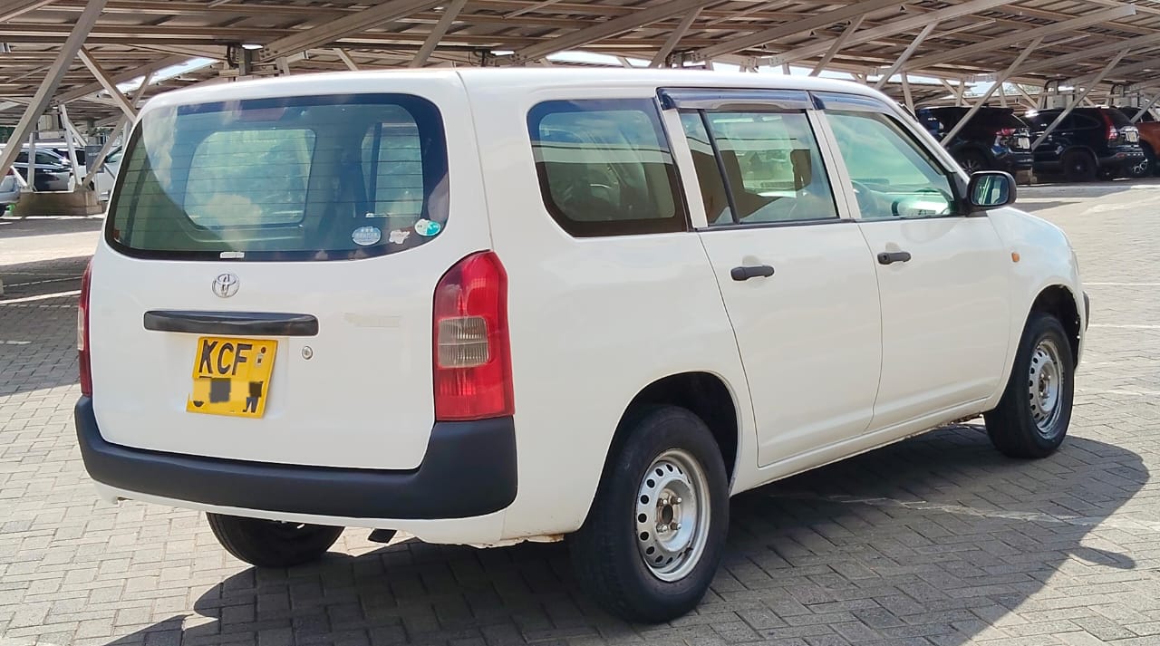 TOYOTA PROBOX - 9