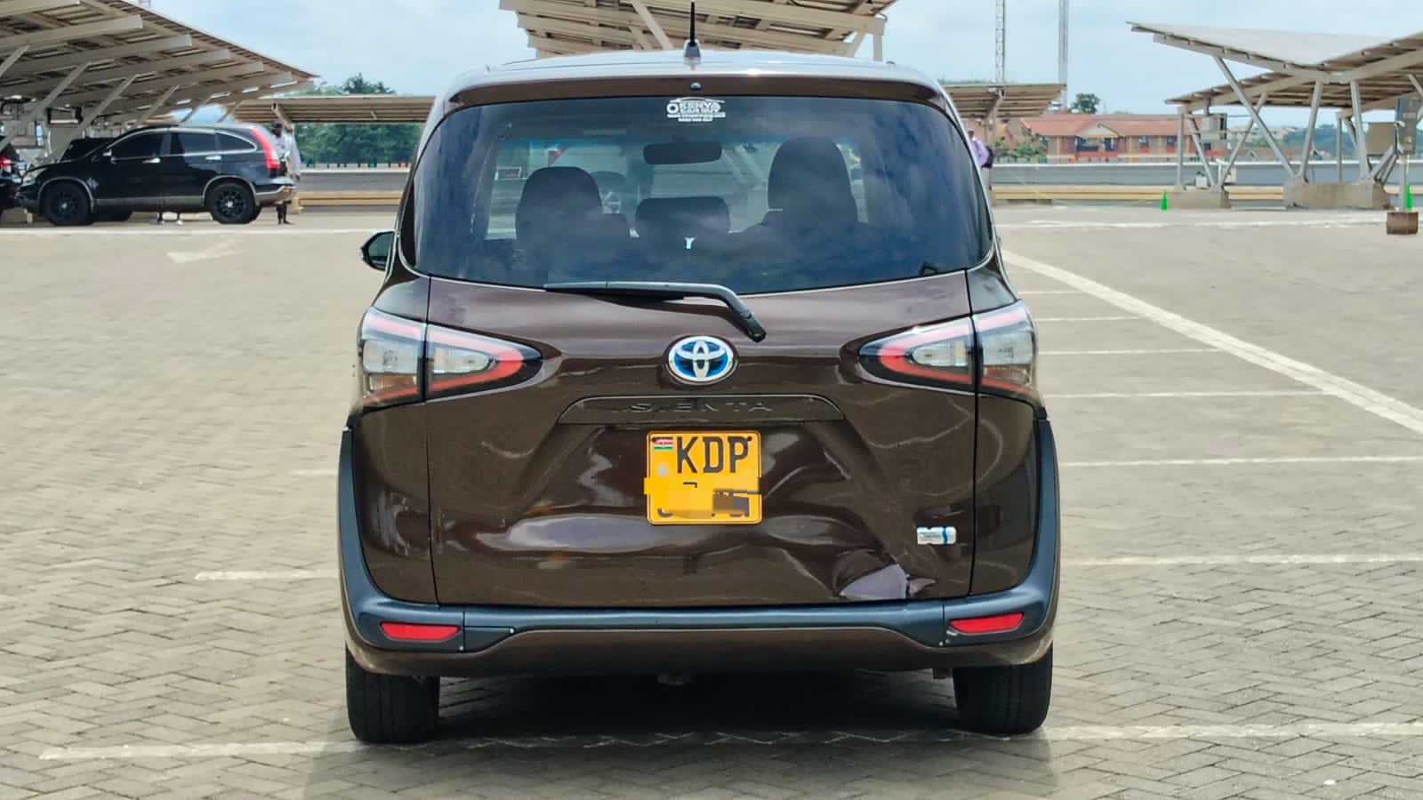 TOYOTA SIENTA - 2