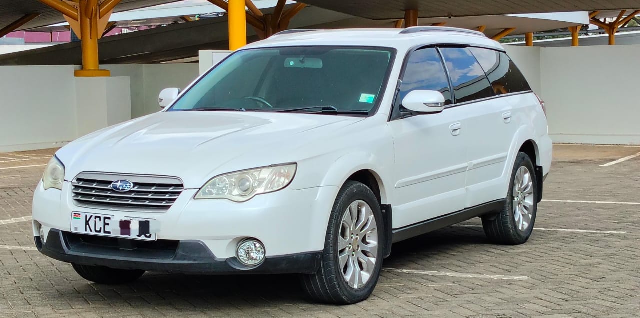 SUBARU OUTBACK - 2