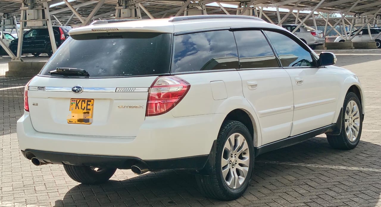 SUBARU OUTBACK - 5