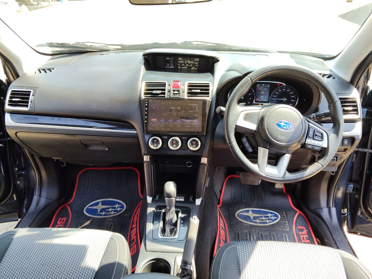 SUBARU FORESTER - 4