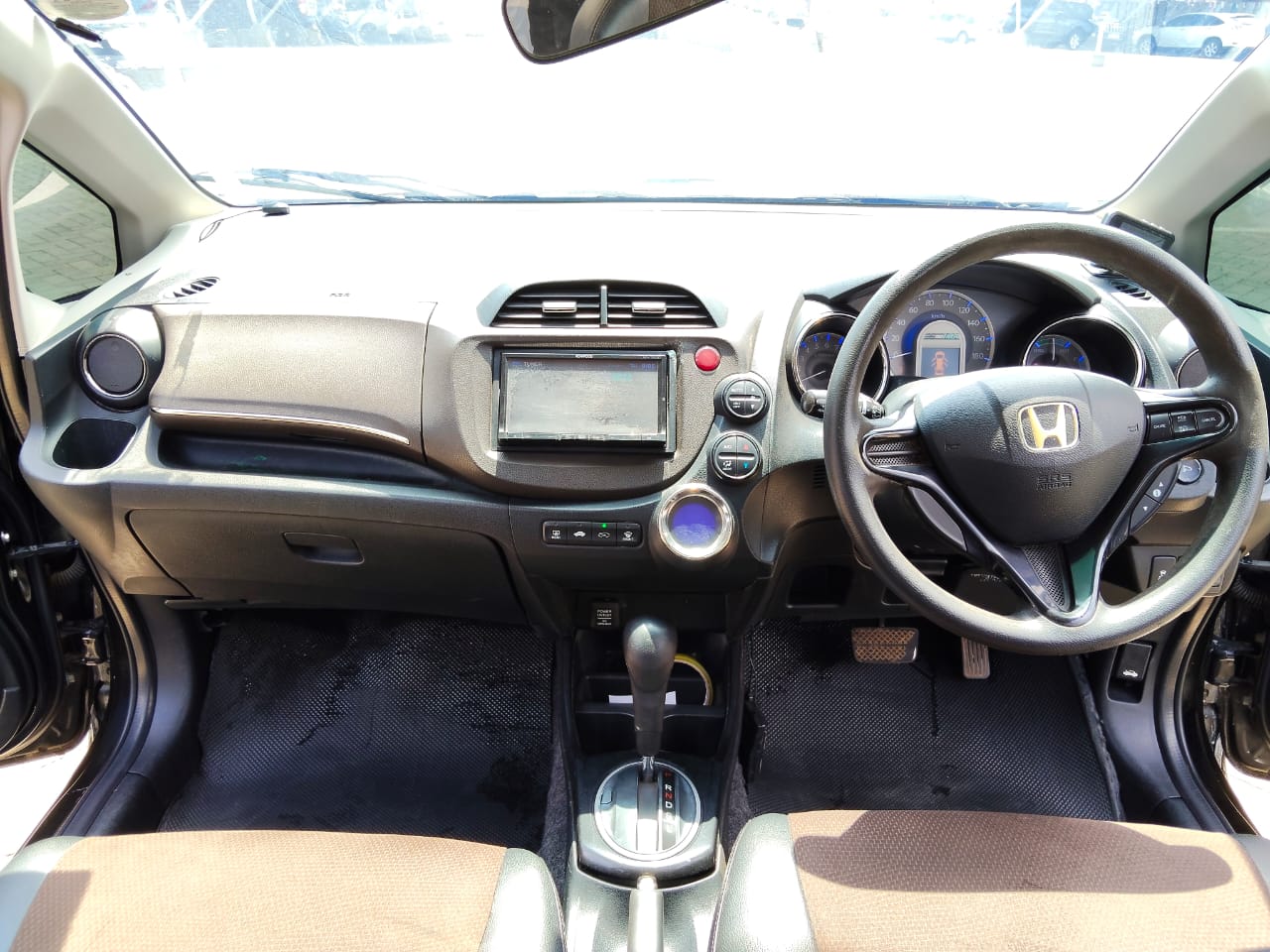 HONDA FIT SHUTTLE - 4
