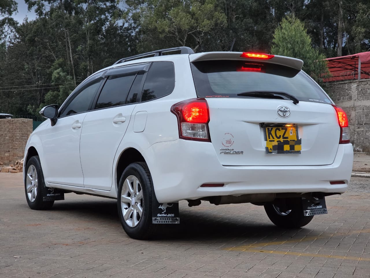 TOYOTA FIELDER - 7