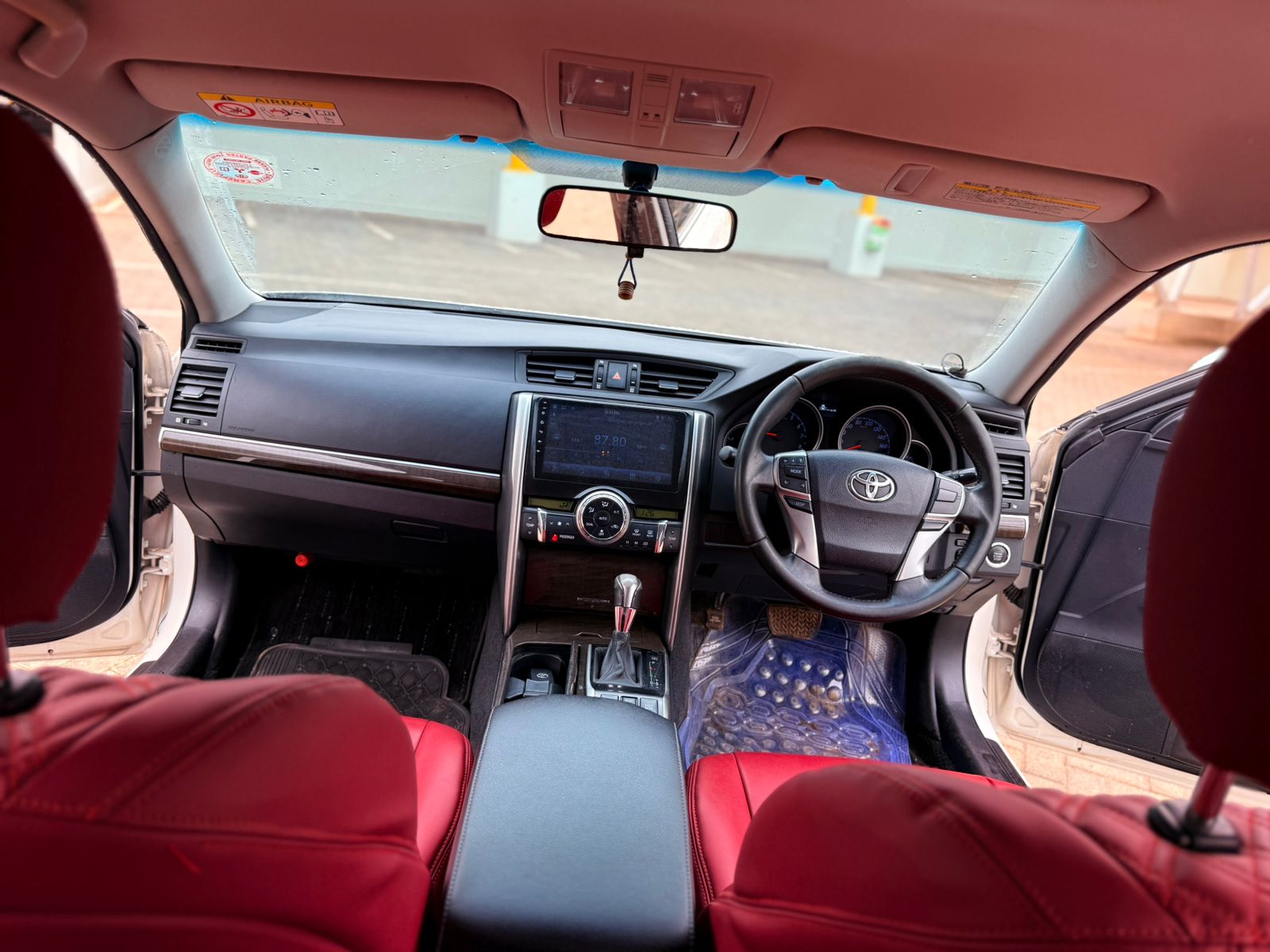 toyota mark x - 4