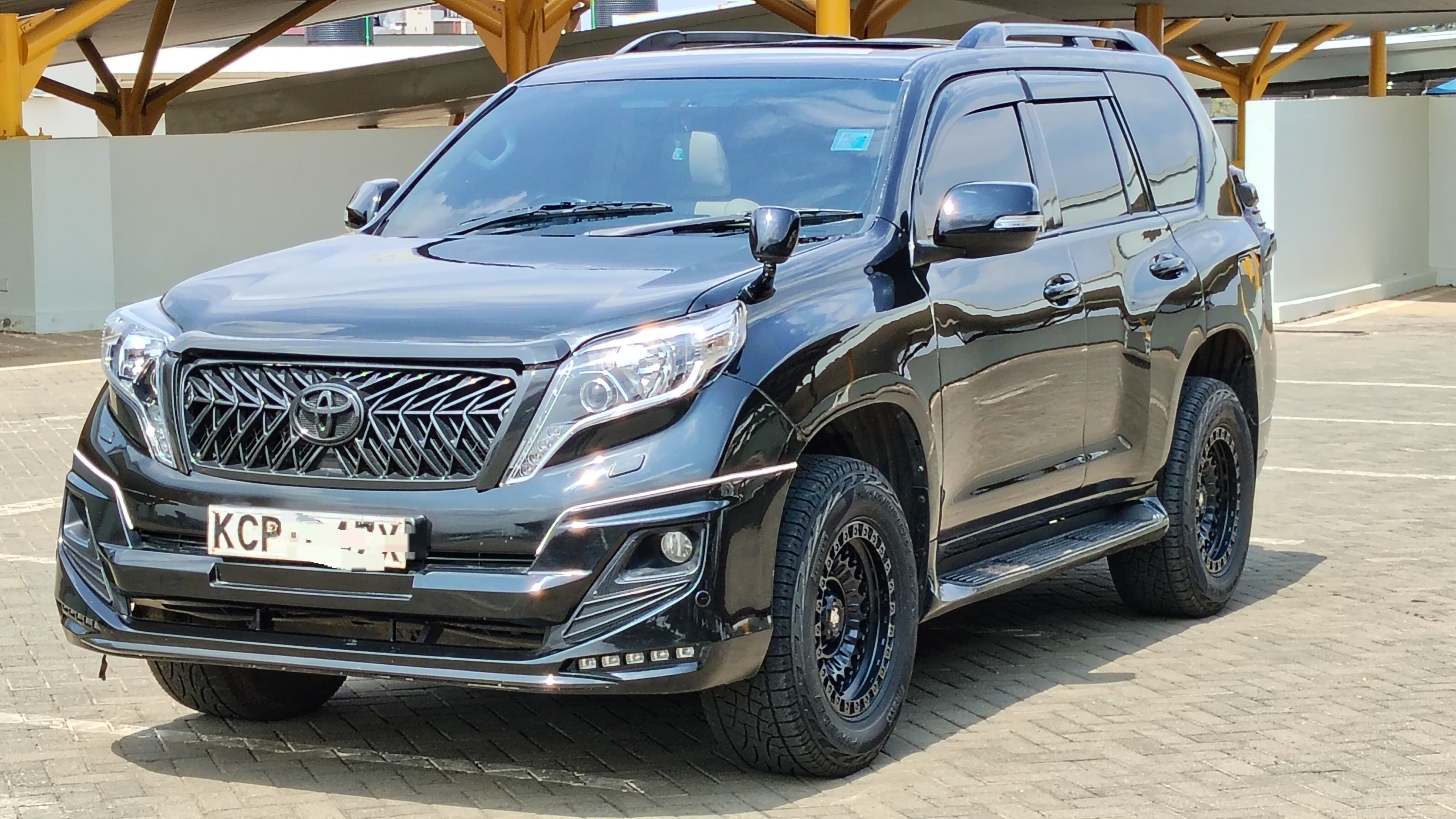 TOYOTA LANDCRUISER PRADO - 1
