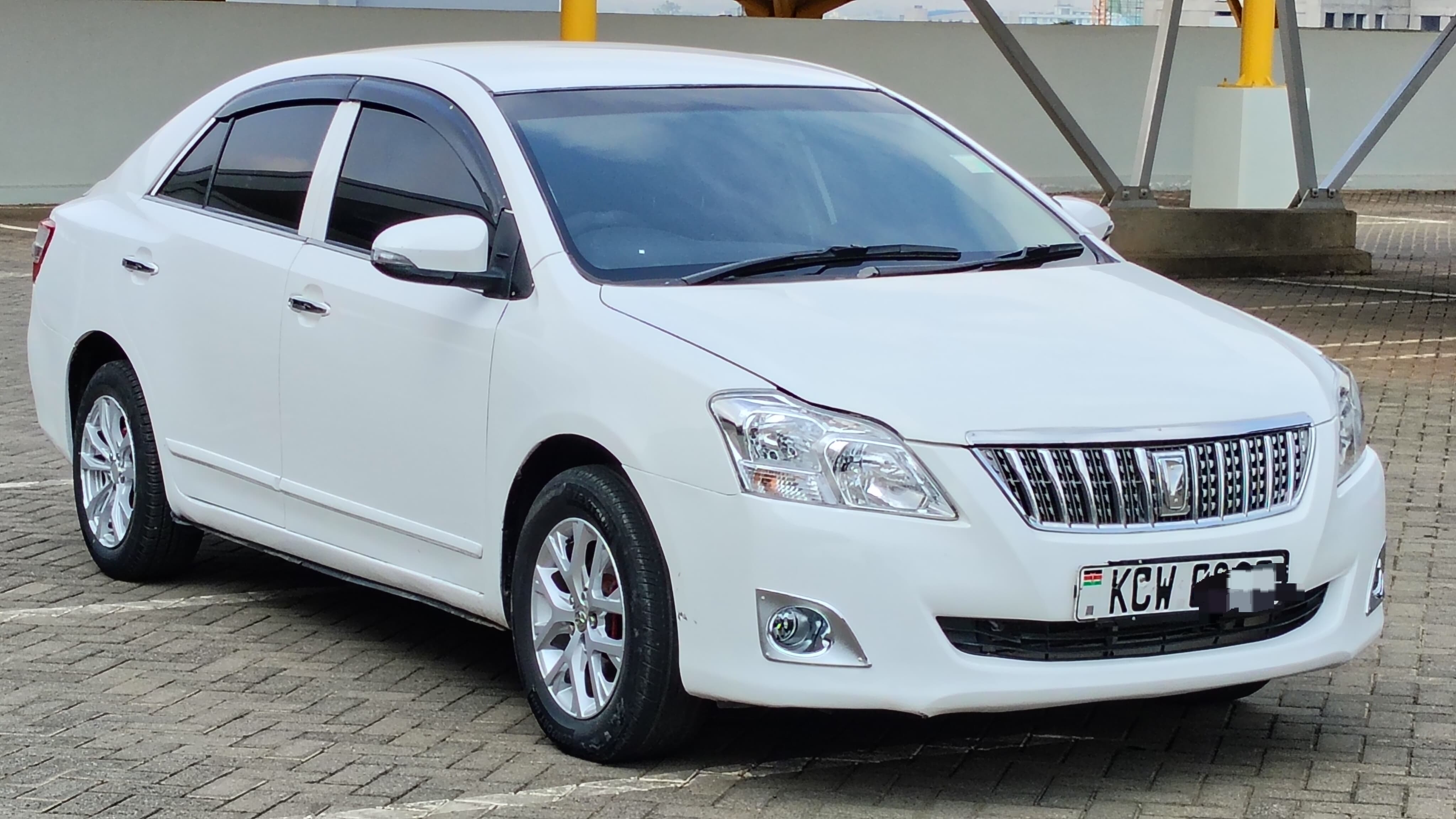 TOYOTA PREMIO - 4