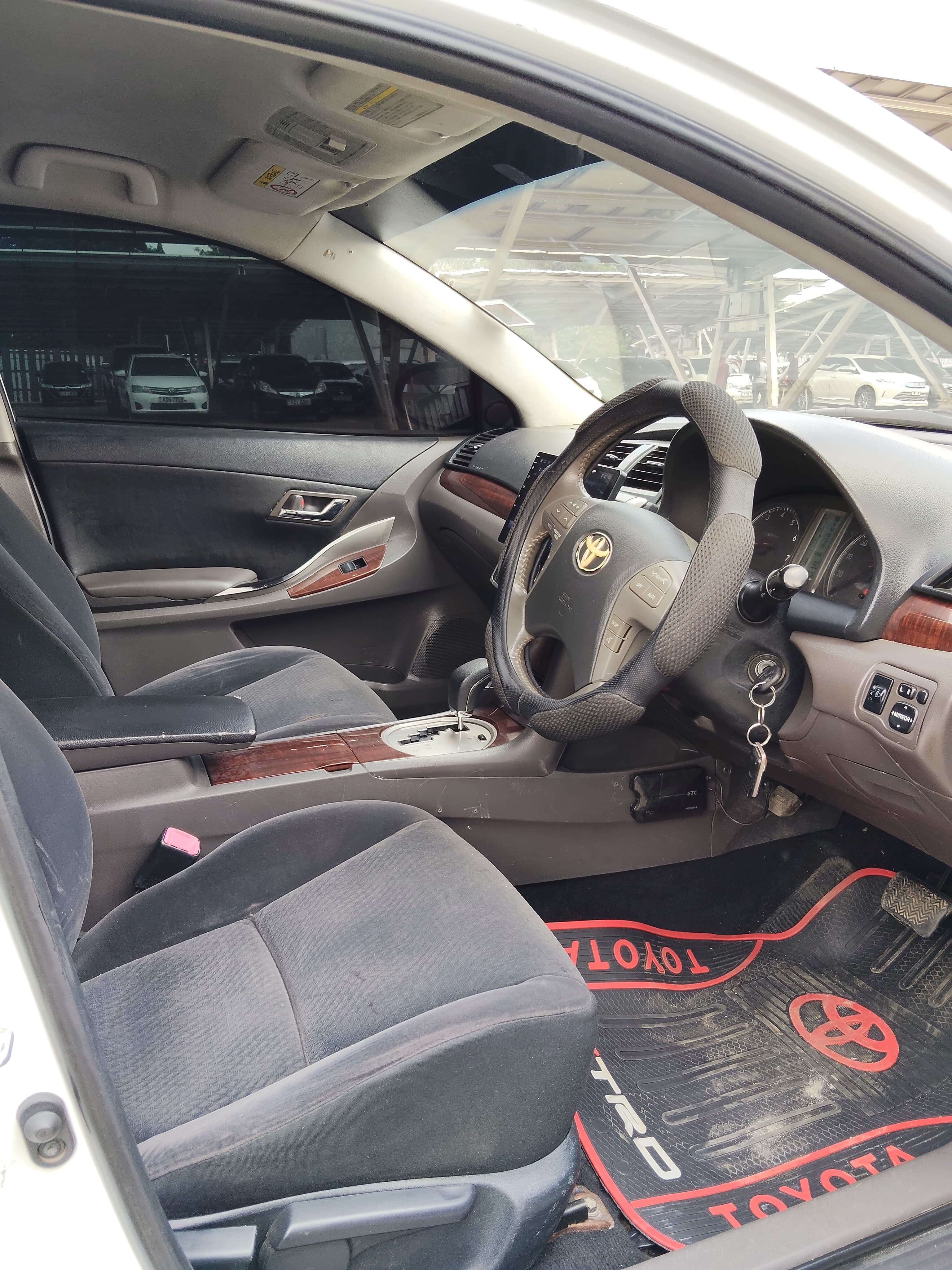 TOYOTA PREMIO - 7