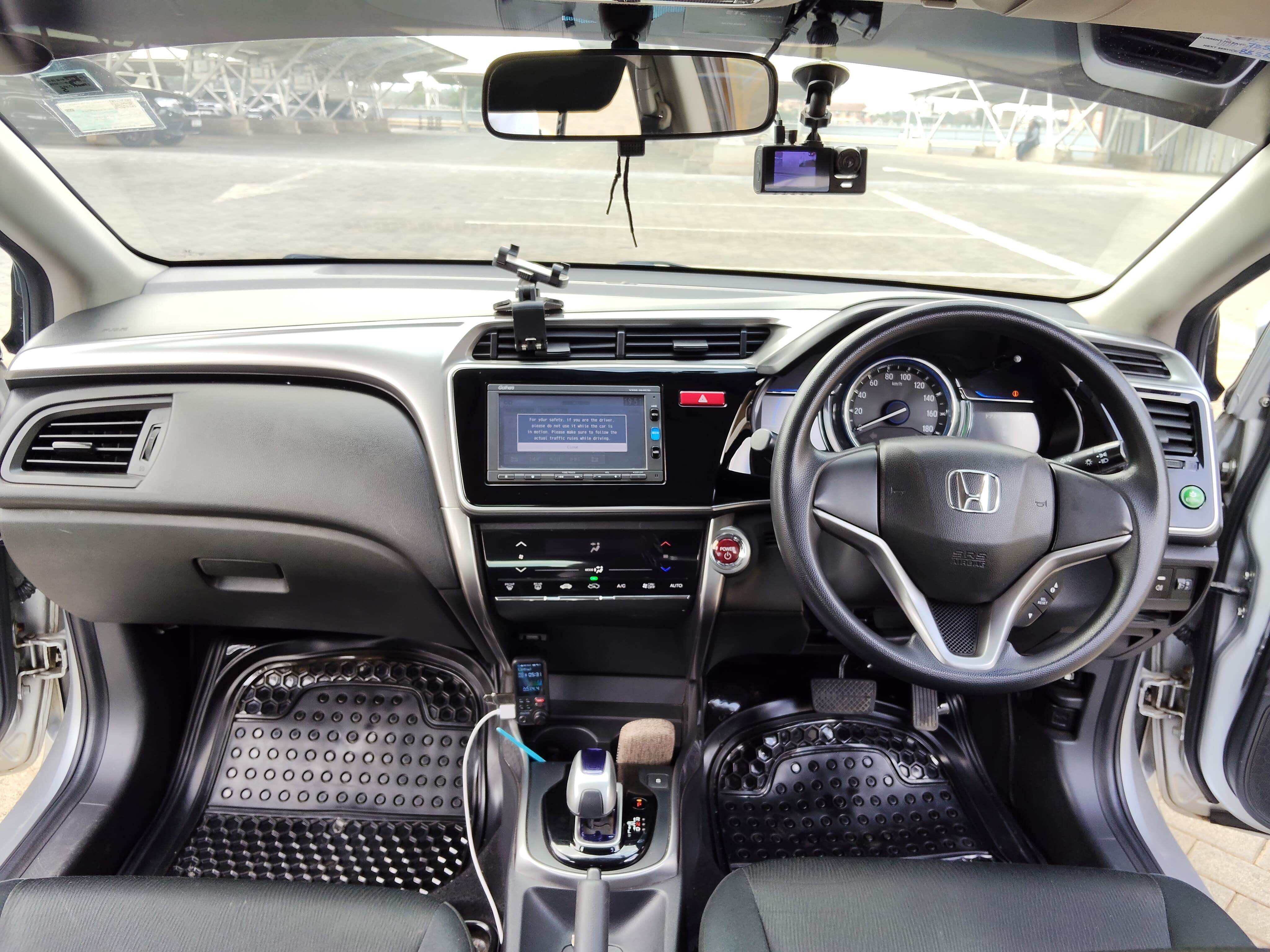 HONDA GRACE - 7