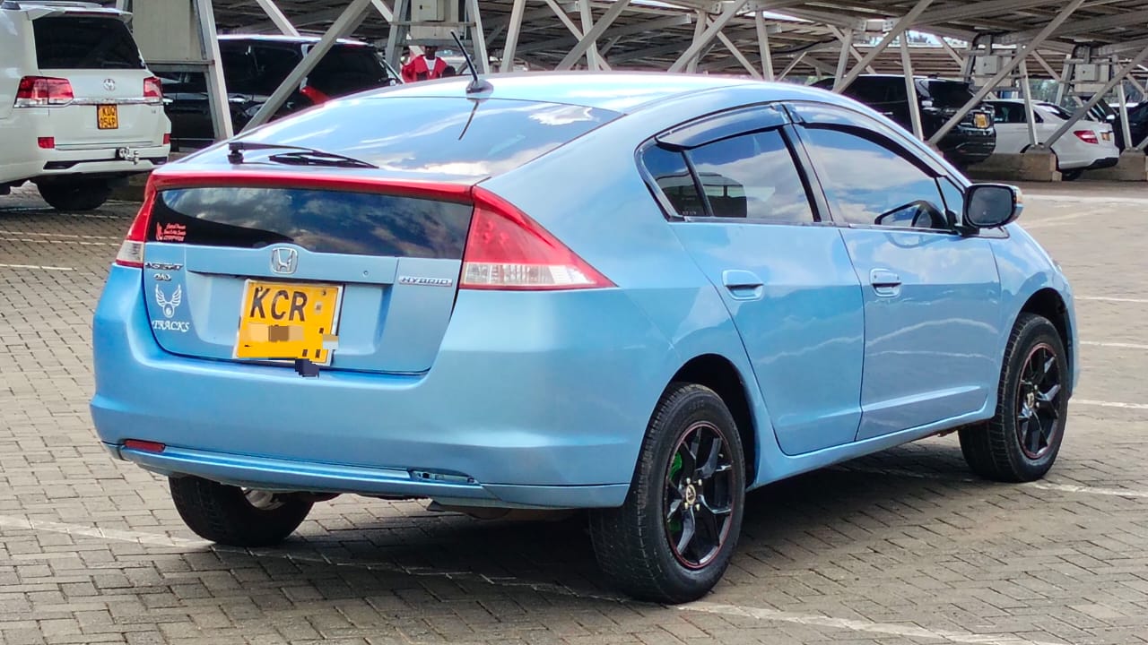 HONDA INSIGHT - 5
