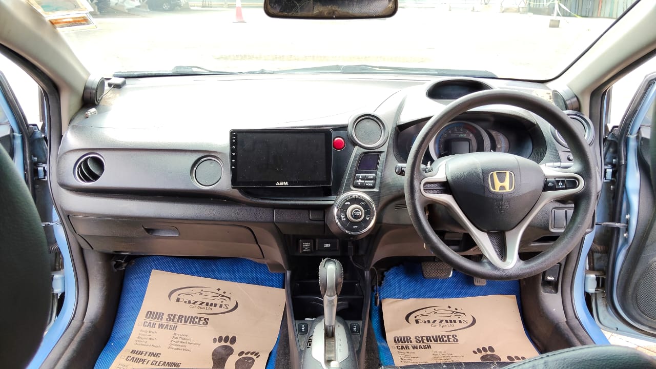 HONDA INSIGHT - 9