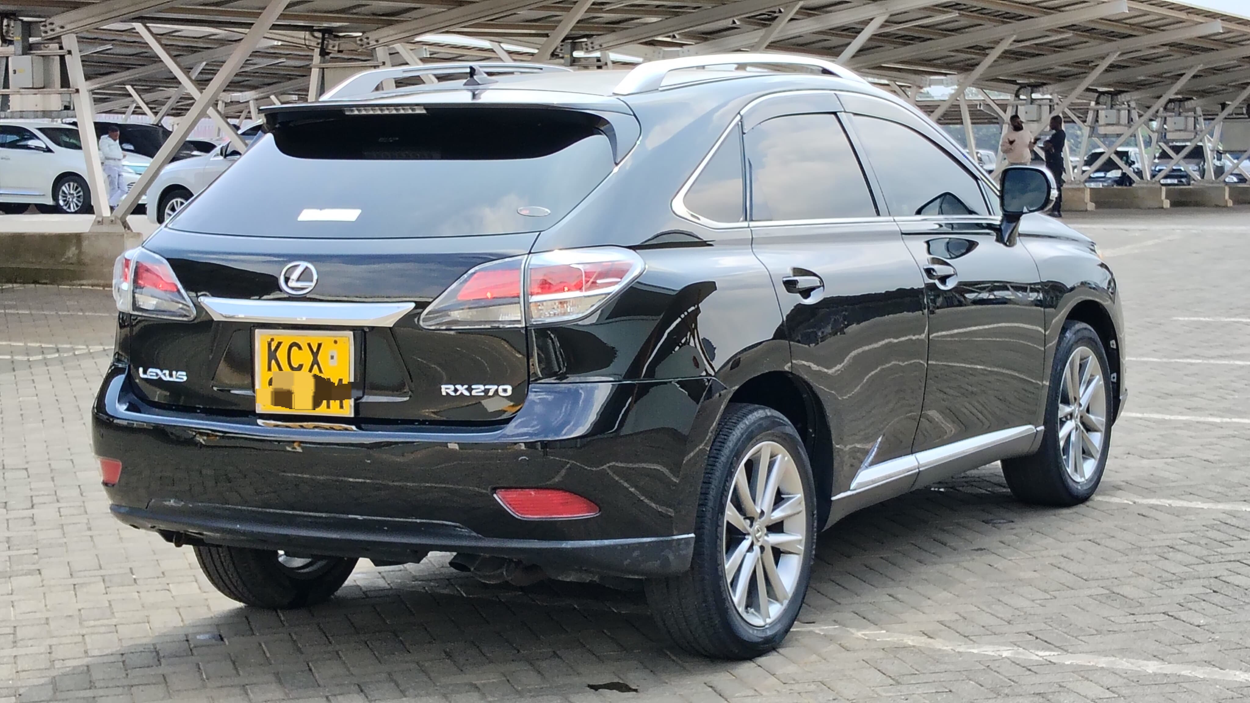LEXUS RX270 - 5
