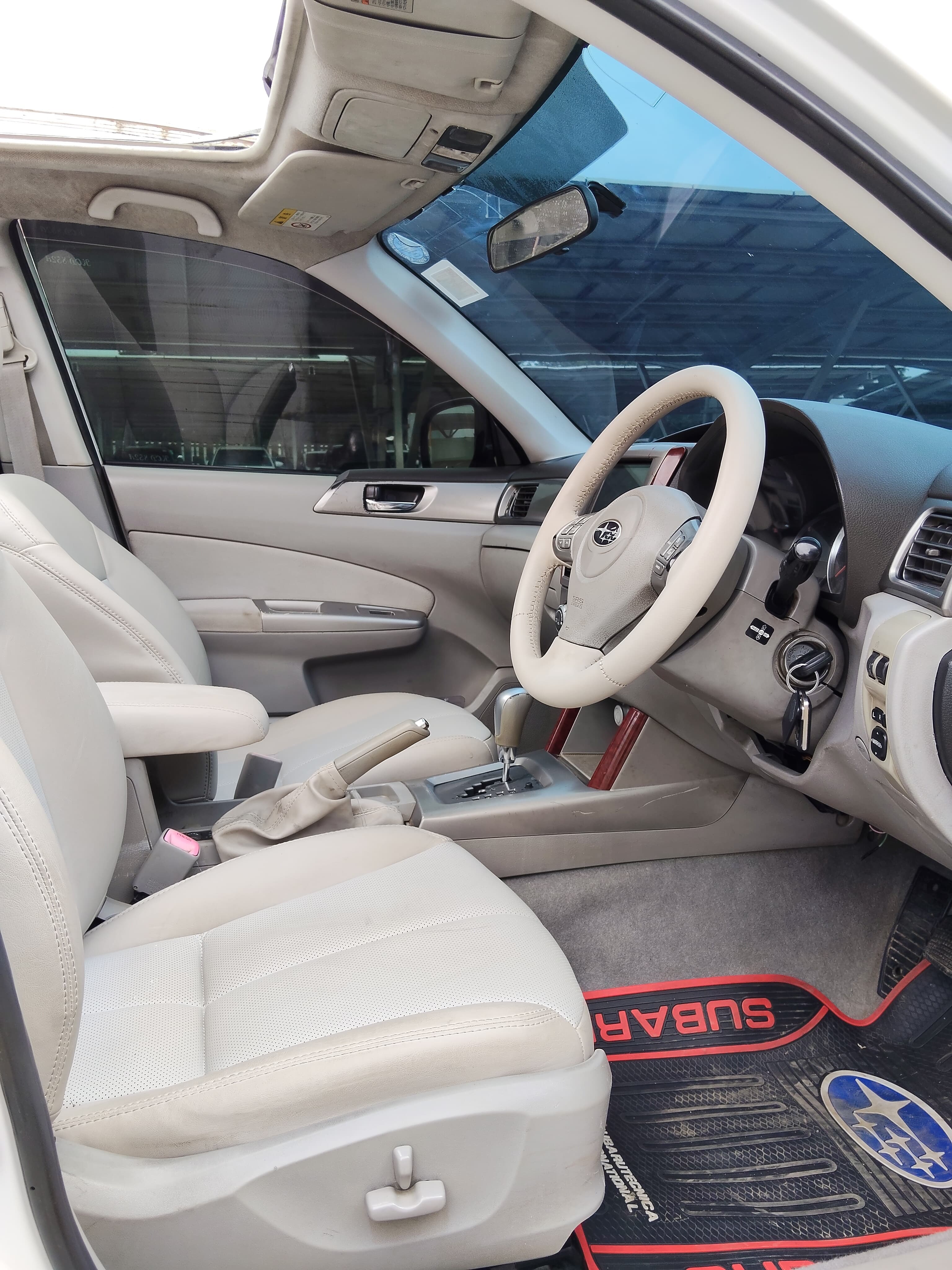 SUBARU FORESTER - 6