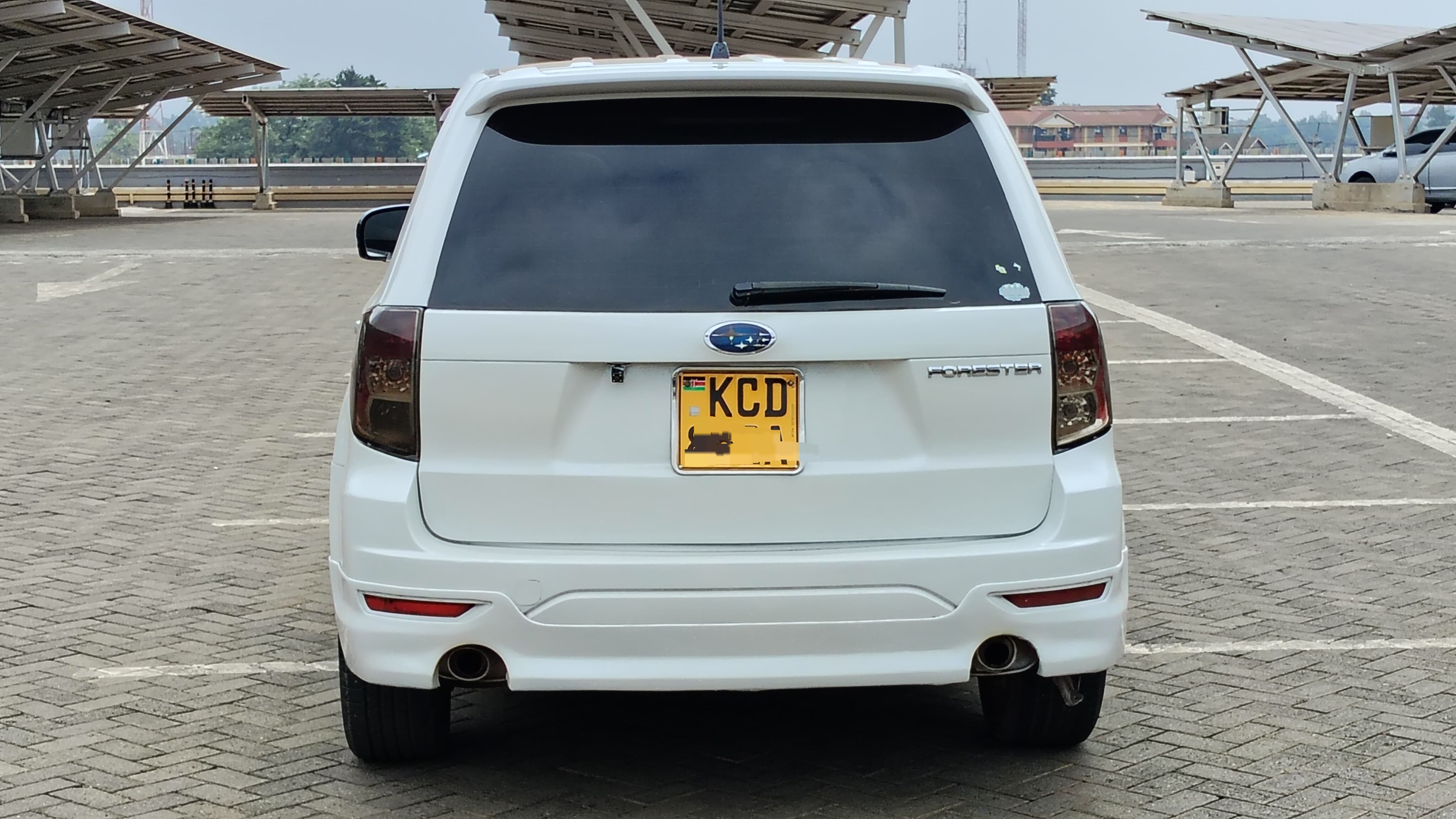 SUBARU FORESTER - 8